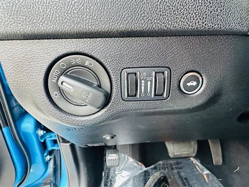 Used 2023 Dodge Charger Scat Pack image 40