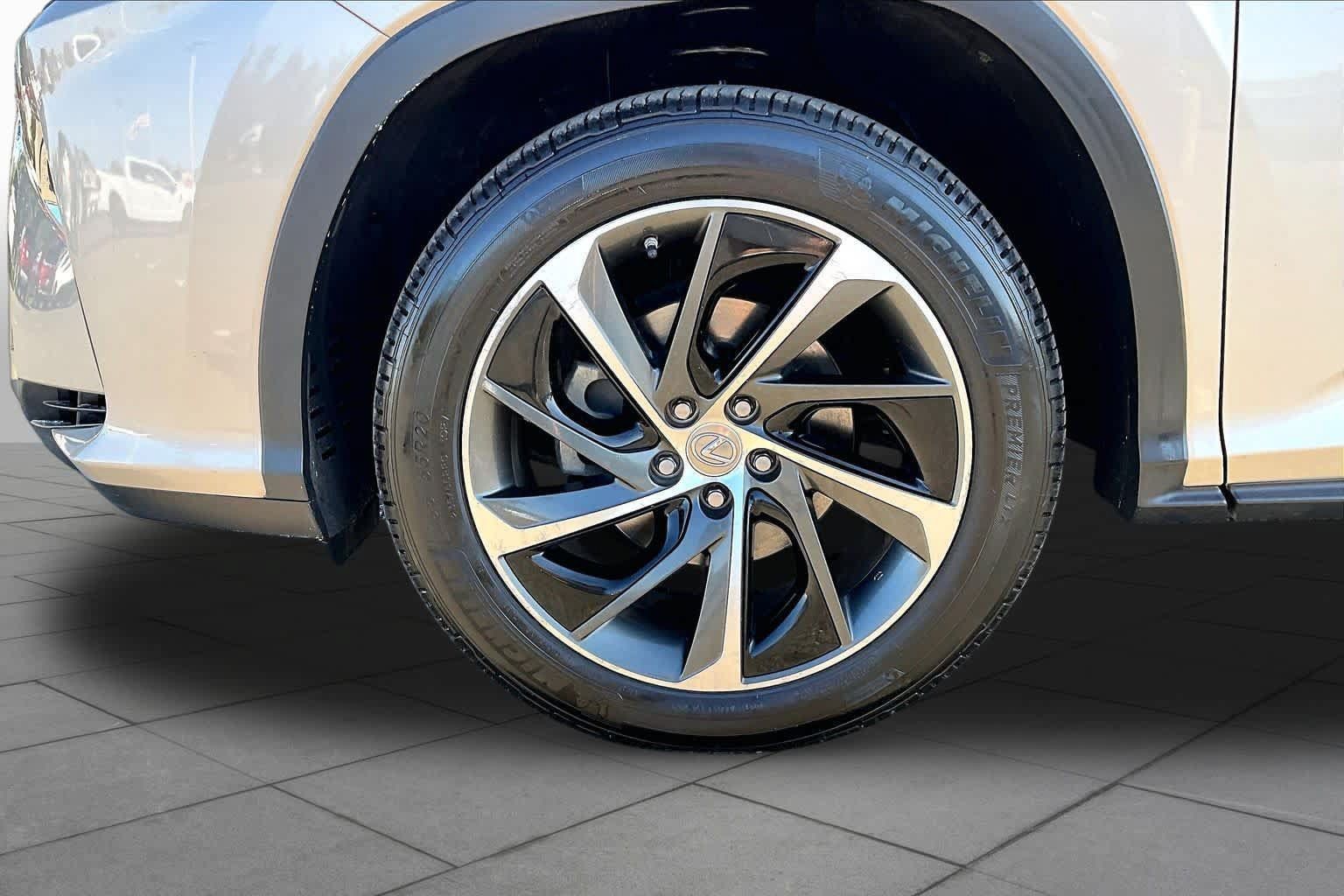 Used 2016 Lexus RX 350 FWD w/ Luxury Package image 10