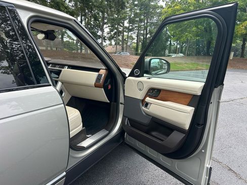 Used 2018 Land Rover Range Rover HSE AWD/4WD image 26