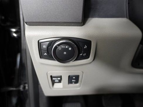 Used 2018 Ford F150 XLT w/ Equipment Group 301A Mid image 25