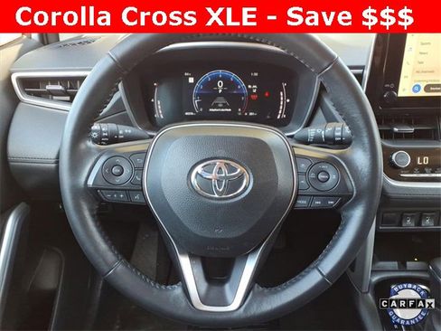 Used 2024 Toyota Corolla Cross XLE image 23