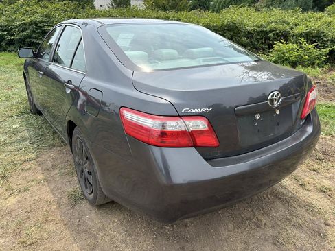 Used 2008 Toyota Camry LE FWD image 7
