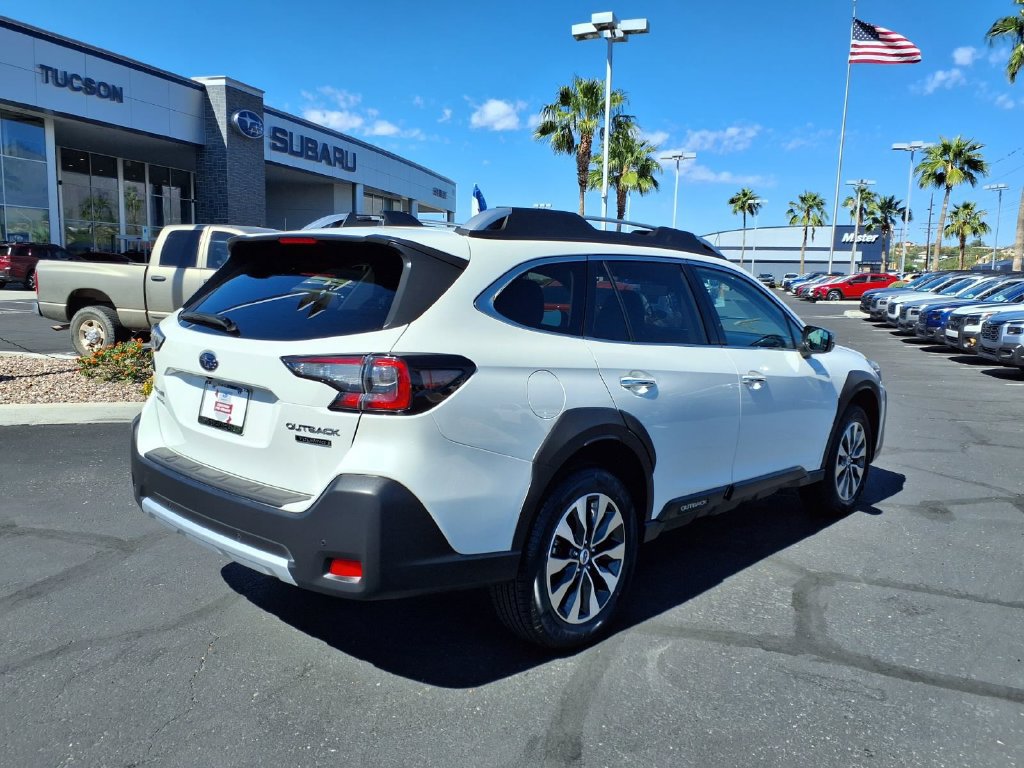 Certified 2024 Subaru Outback Touring AWD/4WD image 11