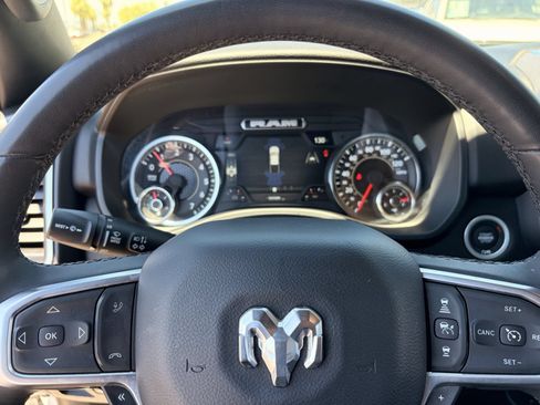 Used 2025 RAM 1500 Big Horn AWD/4WD image 28