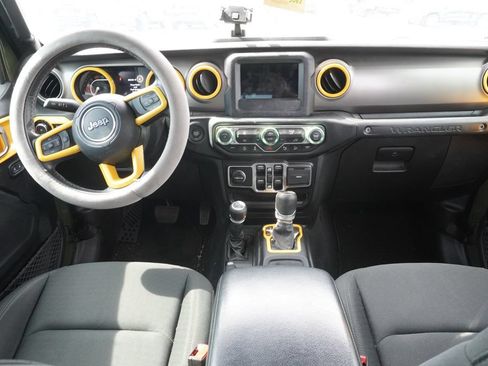 Used 2020 Jeep Wrangler Unlimited Sport AWD/4WD image 10