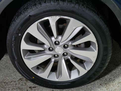 Used 2020 Buick Encore Preferred w/ Safety Package AWD/4WD image 15