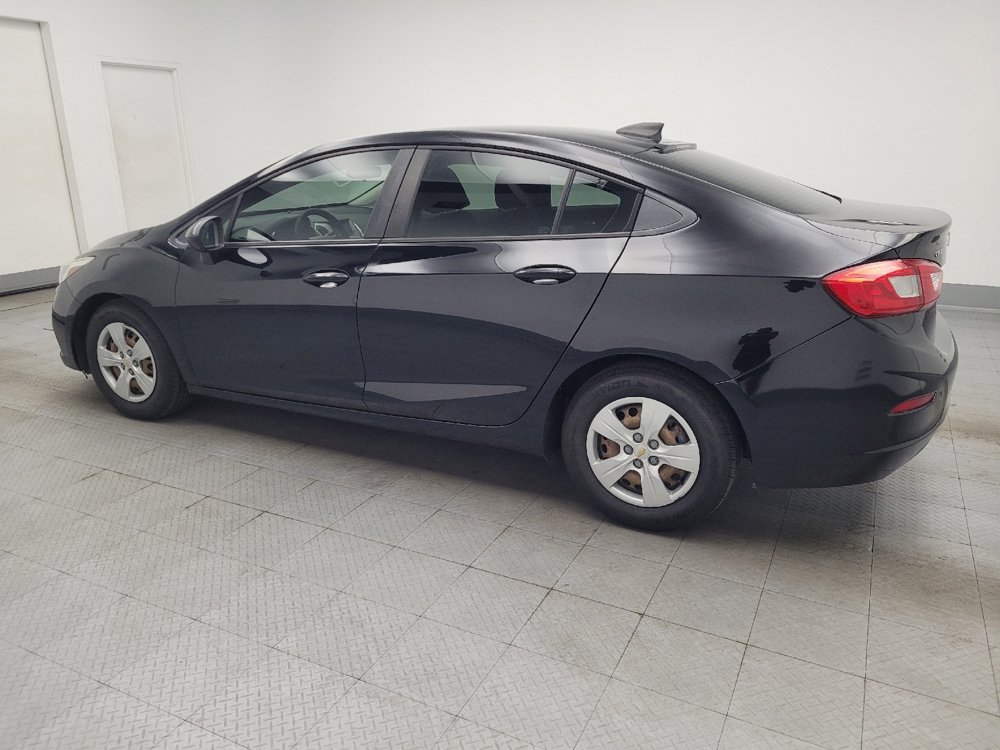 Used 2017 Chevrolet Cruze LS FWD image 3