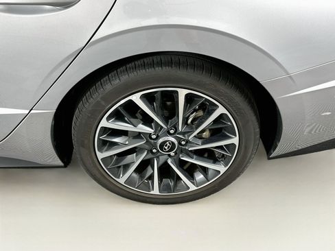 Used 2023 Hyundai Sonata Limited FWD image 11