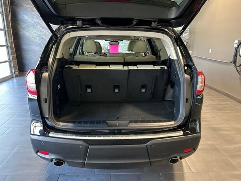 Used 2023 Subaru Ascent Limited w/ Technology Package AWD/4WD image 35