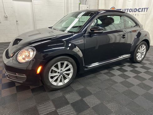 Used 2018 Volkswagen Beetle 2.0T FWD image 5