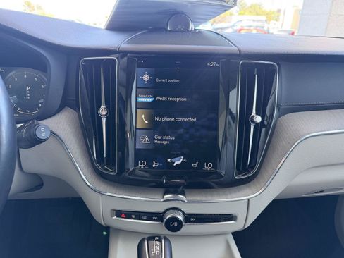 Used 2018 Volvo XC60 T6 Inscription w/ Luxury Seat Package AWD/4WD image 33