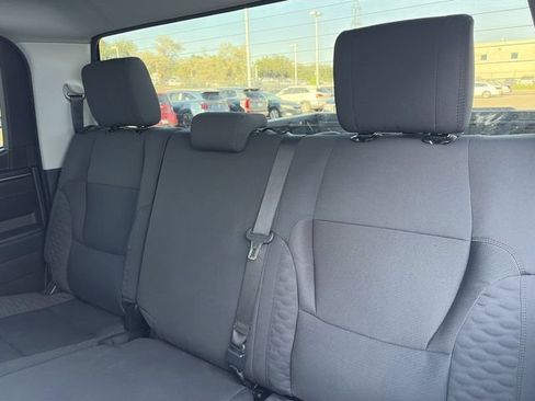 Used 2024 Toyota Tundra SR5 AWD/4WD image 32