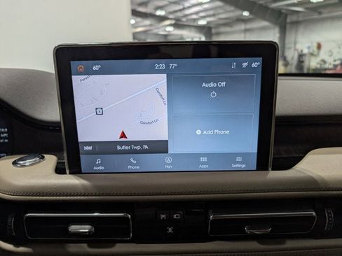 Used 2020 Lincoln Aviator Reserve w/ Equipment Group 202A image 24