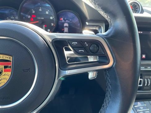 Used 2021 Porsche Macan AWD/4WD image 16