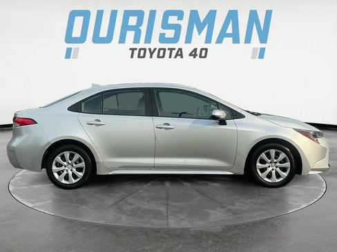Used 2024 Toyota Corolla LE FWD image 8