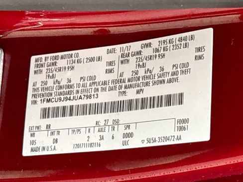 Used 2018 Ford Escape Titanium w/ Ford Safe & Smart Package AWD/4WD image 25