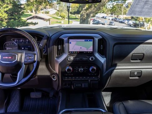 Used 2019 GMC Sierra 1500 SLT w/ SLT Premium Plus Package image 30