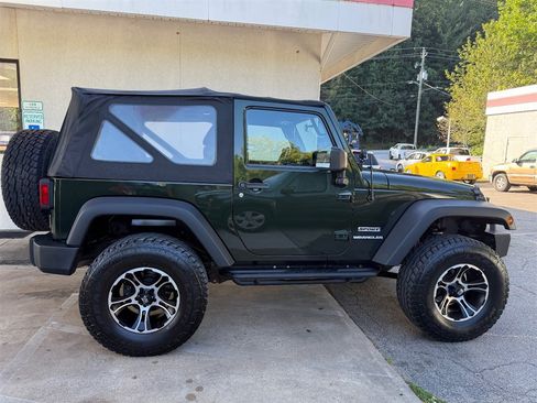 Used 2012 Jeep Wrangler Sport AWD/4WD image 2