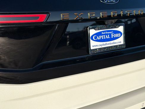 New 2026 Ford Expedition Tremor image 28