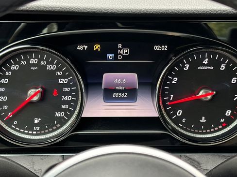 Used 2020 Mercedes-Benz E 350 Sedan image 23