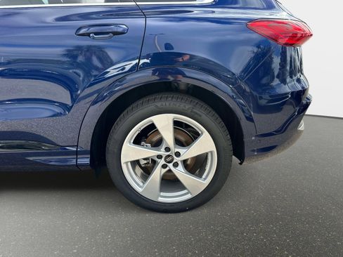 New 2025 Audi Q5 Premium Plus image 11