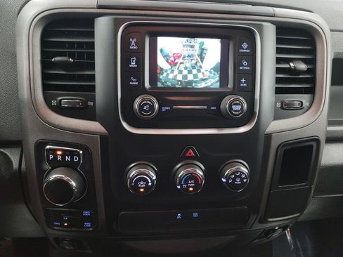Used 2018 RAM 1500 Express w/ Express Value Package AWD/4WD image 17