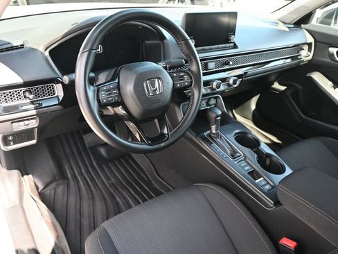 Used 2023 Honda Civic EX image 8