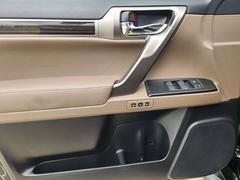 Used 2023 Lexus GX 460 Premium AWD/4WD image 23