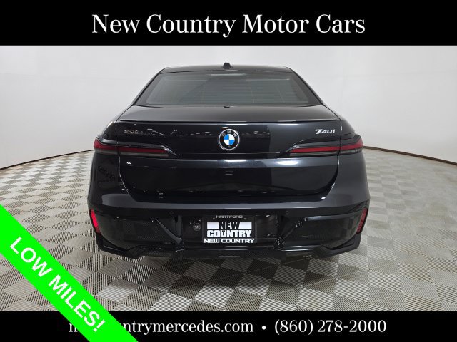 Used 2024 BMW 740i xDrive w/ M Sport Professional Package AWD/4WD image 6