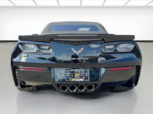 Used 2015 Chevrolet Corvette Z06 w/ 3LZ Preferred Equipment Group RWD image 7