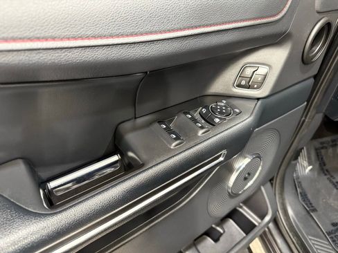 Used 2023 Ford Expedition Max Limited image 18