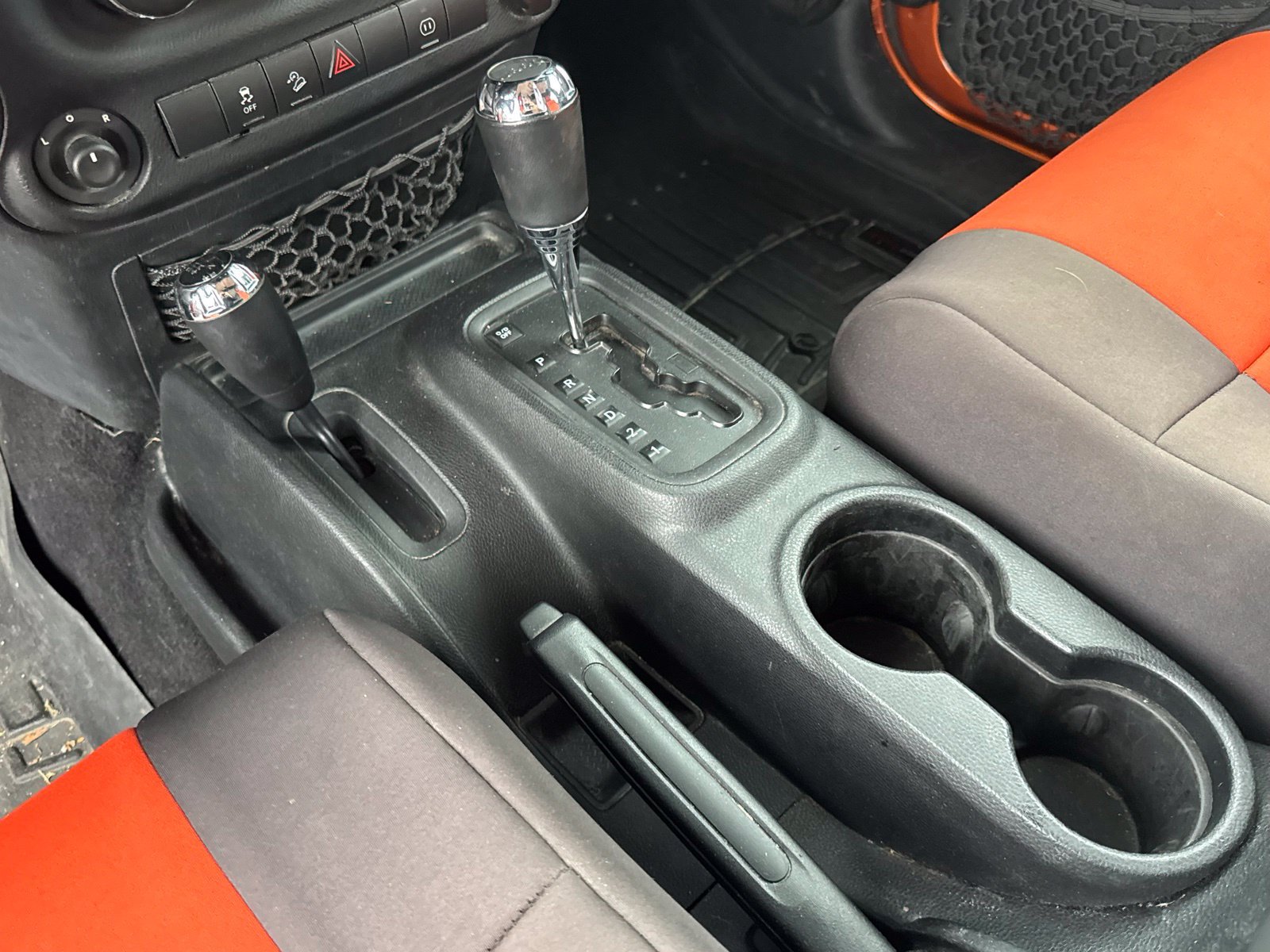 Used 2011 Jeep Wrangler Rubicon w/ Dual Top Group AWD/4WD image 20
