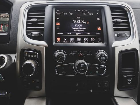 Used 2016 RAM 1500 Big Horn image 5