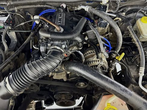 Used 2009 Jeep Wrangler X image 36