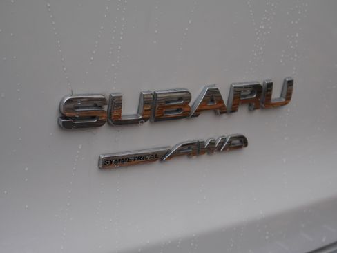 Used 2023 Subaru Ascent Touring image 19