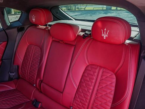 Certified 2022 Maserati Levante Modena S AWD/4WD image 34