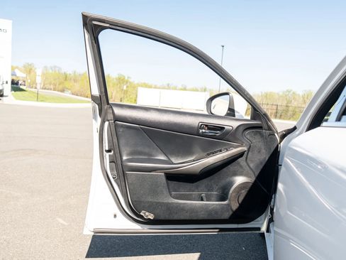 Used 2014 Lexus IS 350 w/ F Sport Package image 44