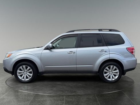 Used 2012 Subaru Forester 2.5X Premium AWD/4WD image 5