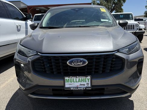 Used 2024 Ford Escape Active FWD image 2