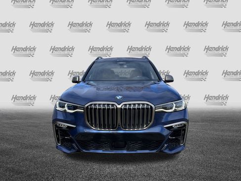 Used 2021 BMW X7 M50i image 3