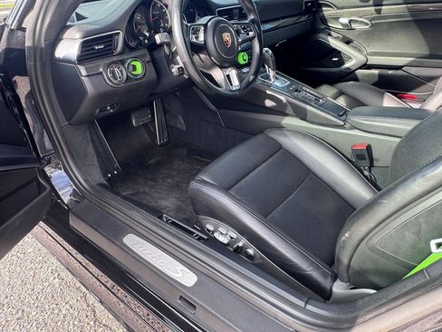 Used 2018 Porsche 911 Turbo S AWD/4WD image 52