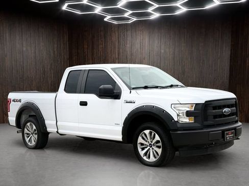 Used 2017 Ford F150 XL w/ Equipment Group 101A Mid AWD/4WD image 1