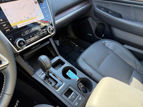 Used 2019 Subaru Outback 2.5i Limited image 13