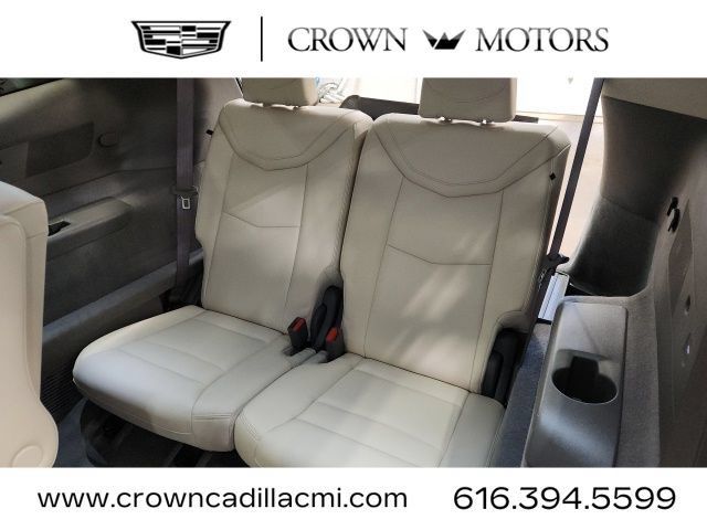 Certified 2024 Cadillac XT6 Premium Luxury w/ LPO, Floor Liner Package AWD/4WD image 23