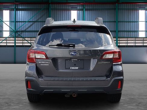 Used 2019 Subaru Outback 2.5i Limited w/ Popular Package #2 AWD/4WD image 4