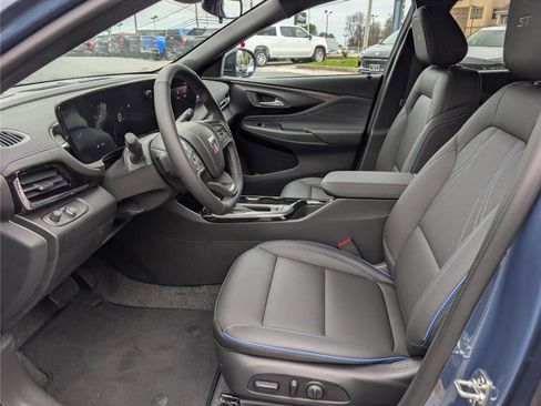 New 2026 Buick Envista Sport Touring FWD image 12