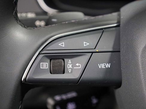 Used 2023 Audi Q5 2.0T Premium Plus w/ Premium Plus Package AWD/4WD image 25