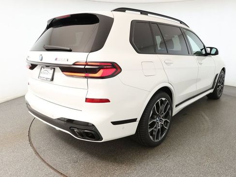 Used 2024 BMW X7 M60i w/ Executive Package image 4