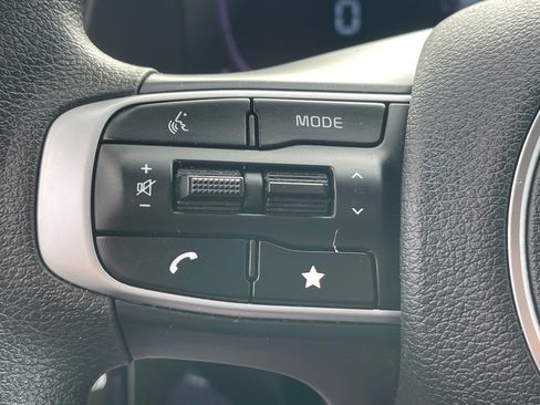 Used 2023 Kia Sportage LX image 29