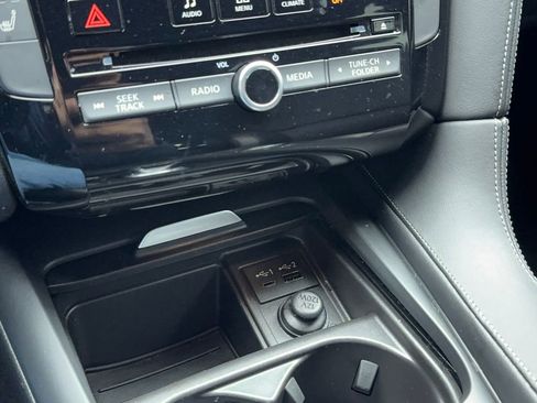 Used 2023 INFINITI QX55 Luxe w/ Cargo Package image 30